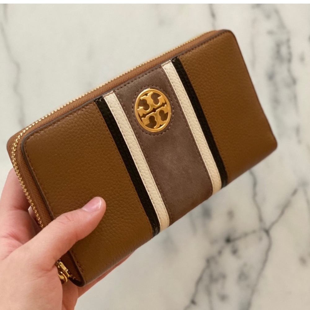 BRAND NEW! Tory Burch Carson Stripe Zip Continental Wallet